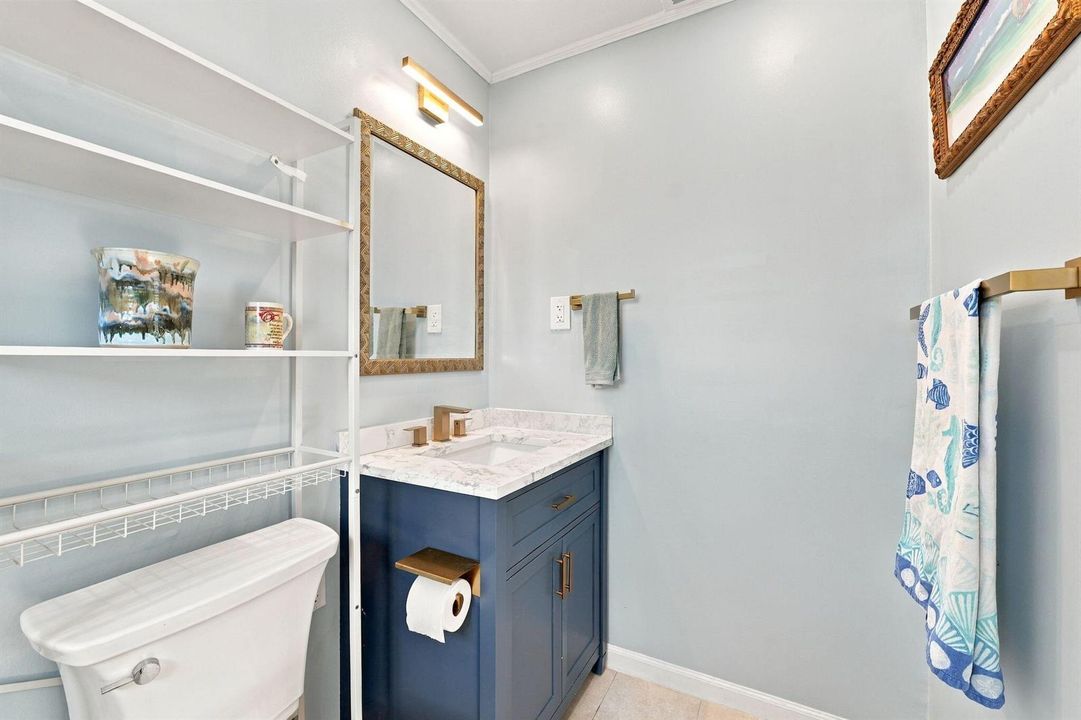 29-web-or-mls-139-Ellwood-Ave-23