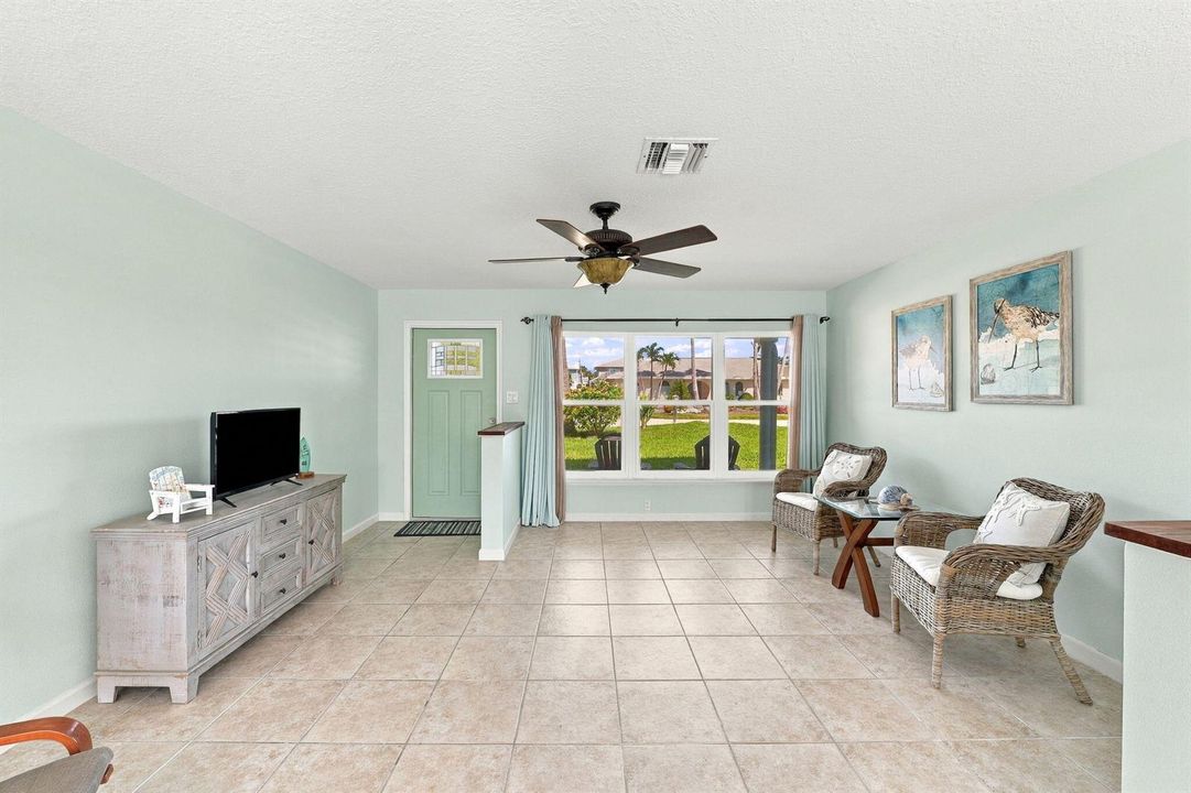 7-web-or-mls-139-Ellwood-Ave-1