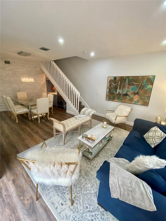 En Renta: $3,500 (3 camas, 3 baños, 1586 Pies cuadrados)