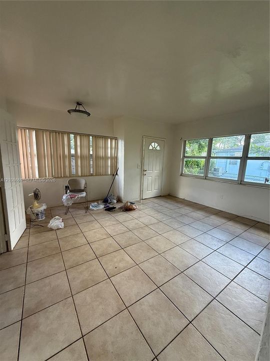 For Sale: $575,000 (0 beds, 0 baths, 1564 Square Feet)