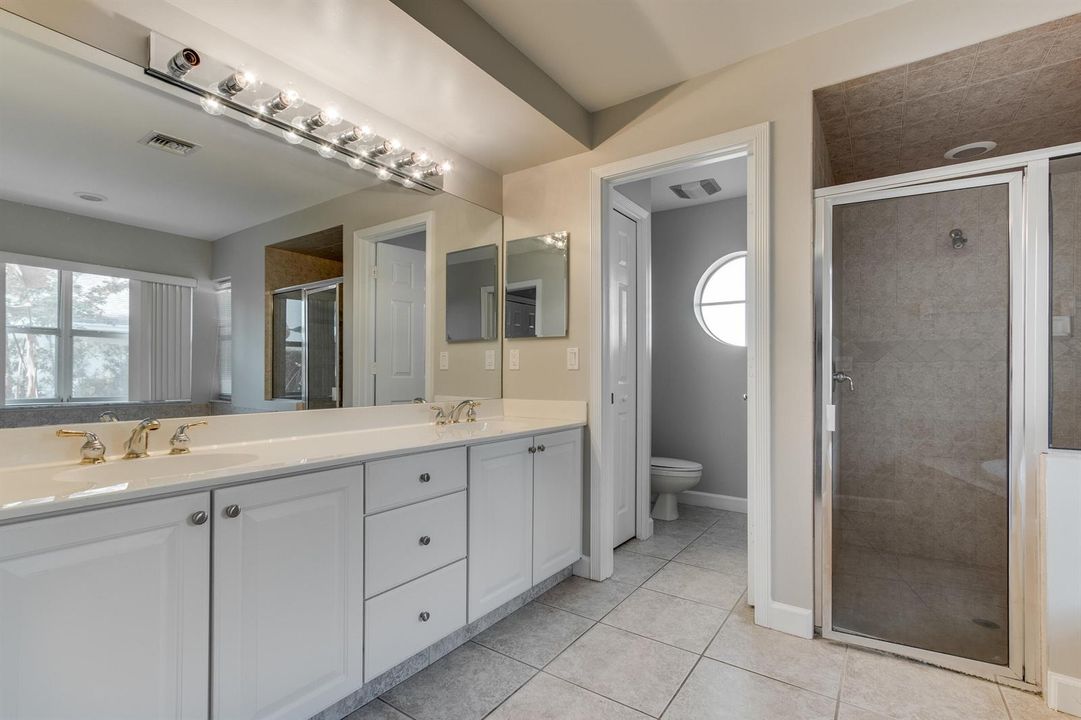 14185GreentreeDr-15