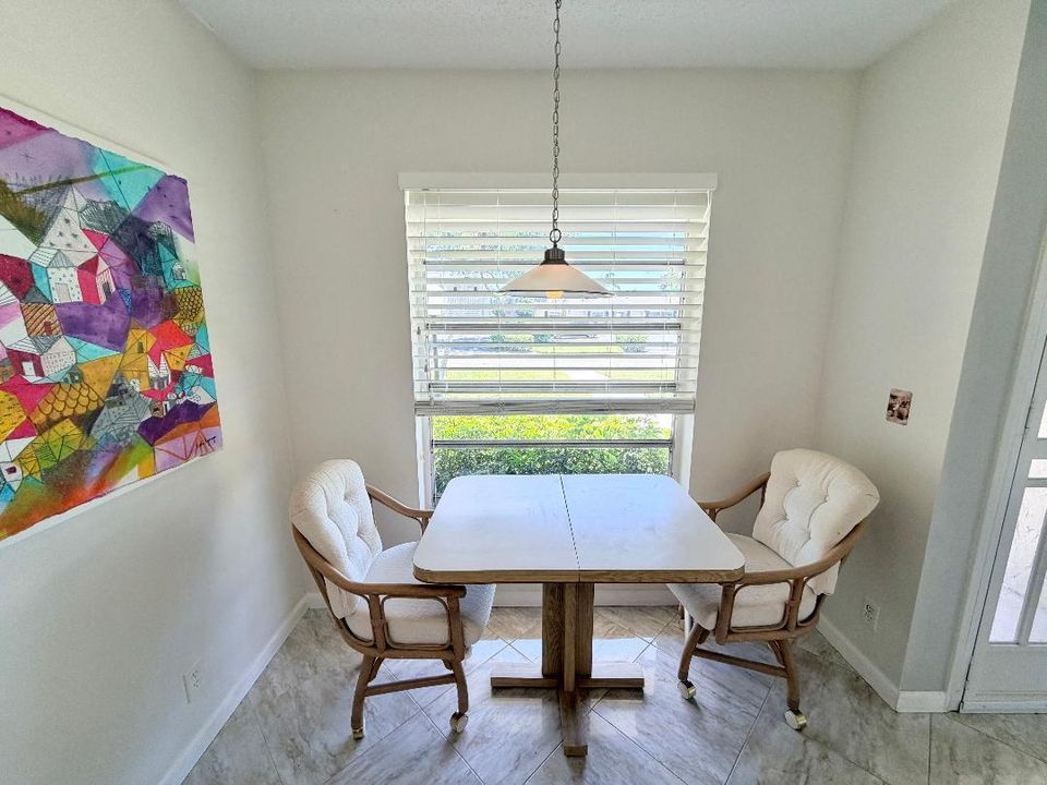 Breakfast area