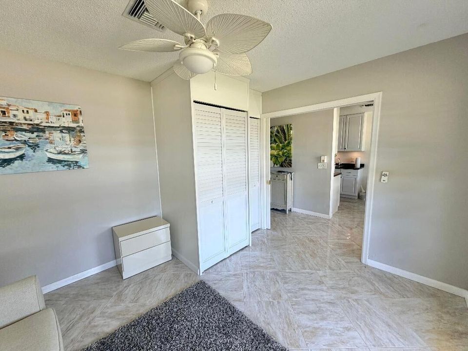 Guest bedroom