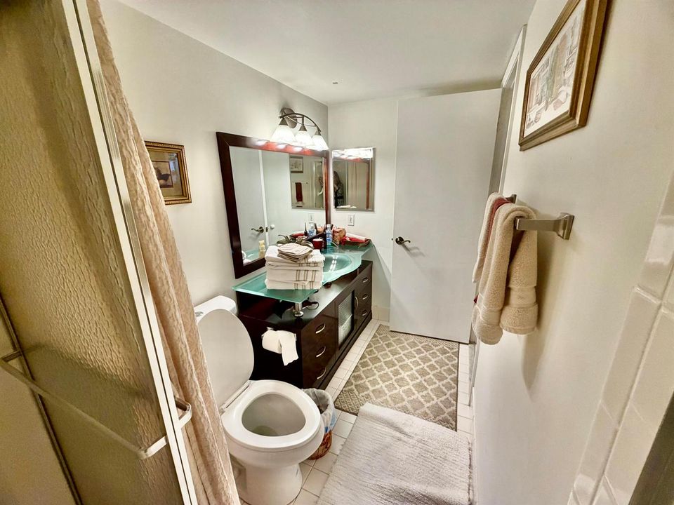 GUEST BATH
