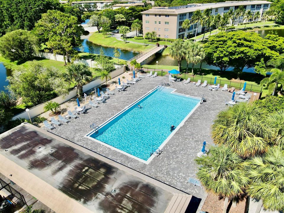 NEW BERMUDA VILLAGE HEATED POOL