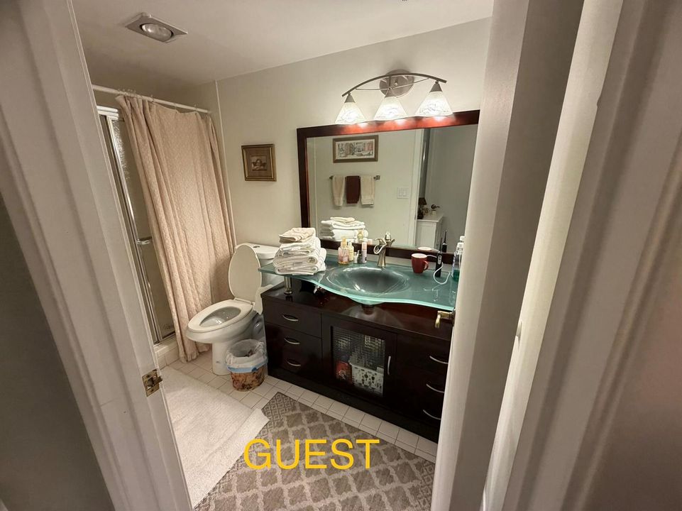 GUEST BATH