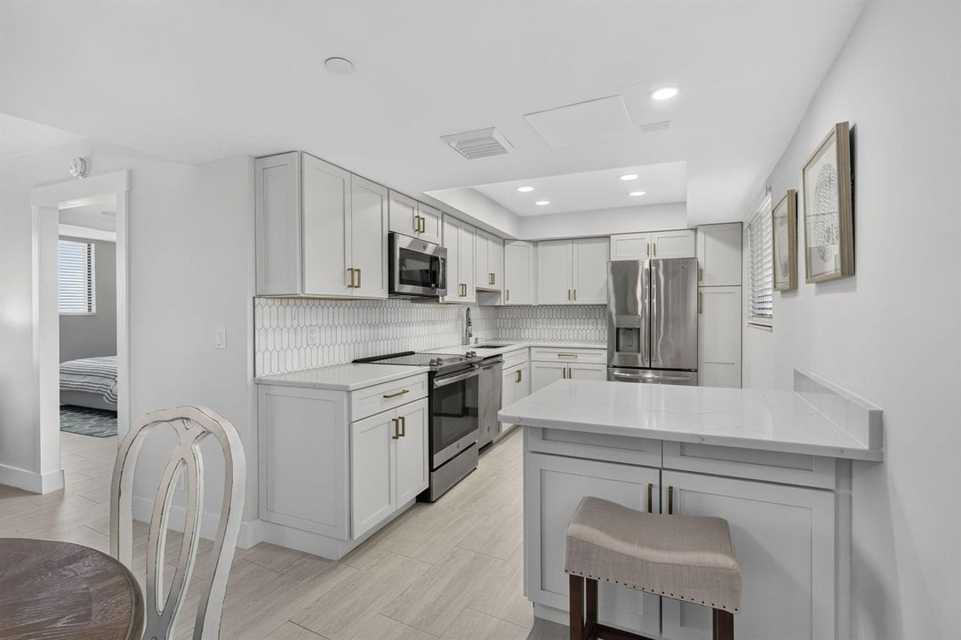 12-web-or-mls-BS1A2327