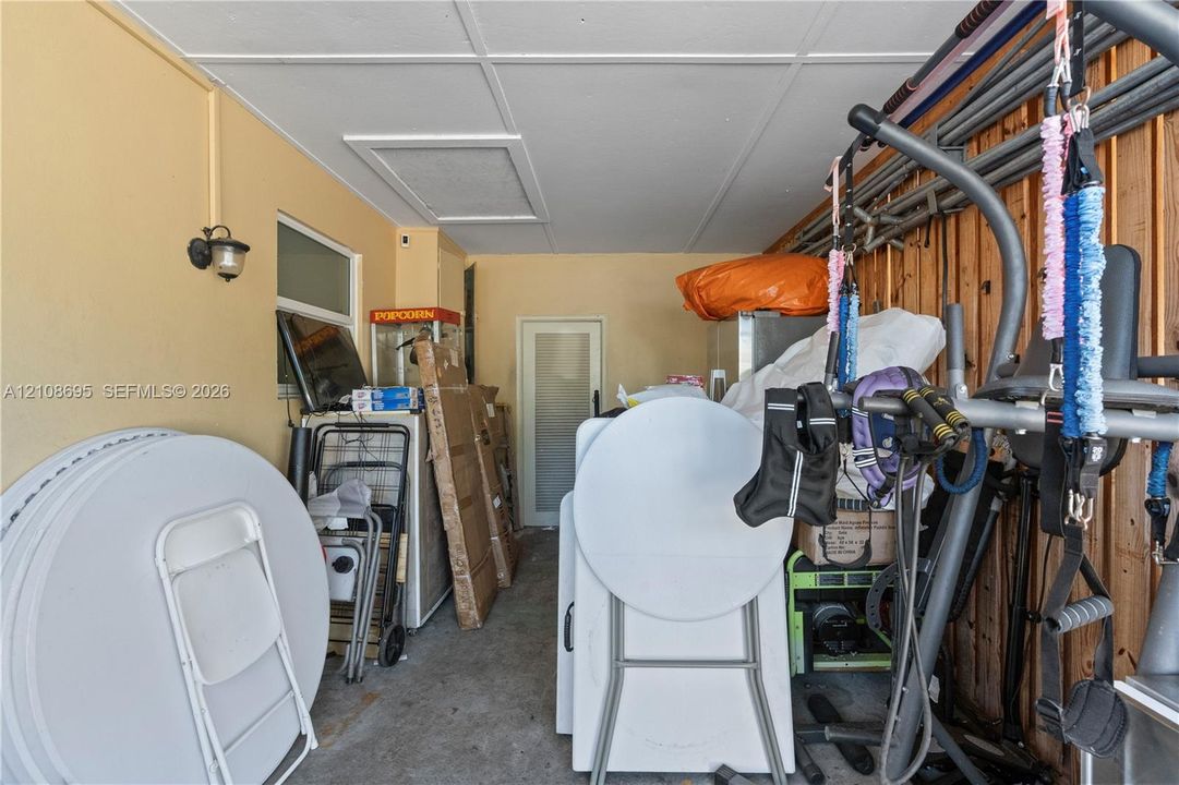 En Venta: $675,000 (0 camas, 0 baños, 2077 Pies cuadrados)