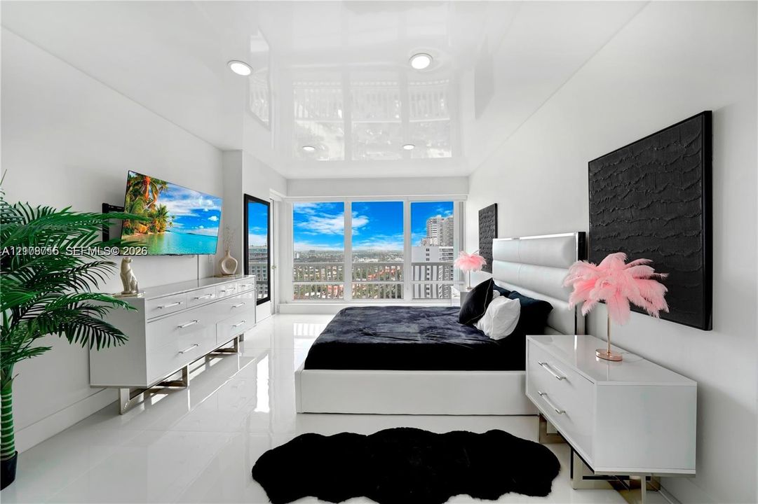 В аренду: $8,750 (2 спален, 2 ванн, 1645 Квадратных фут)