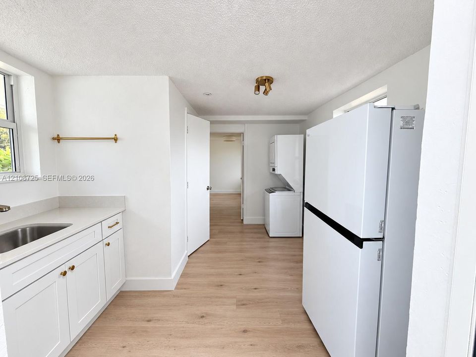 For Rent: $1,400 (1 beds, 1 baths, 0 Square Feet)