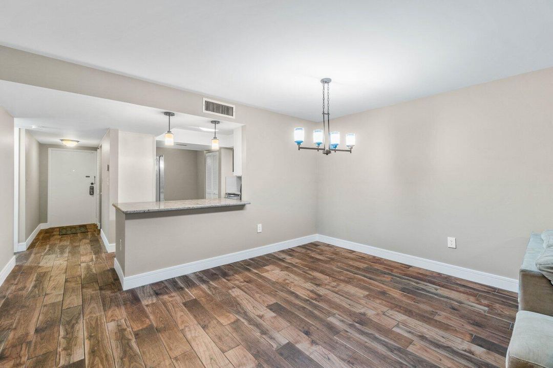 010-1555SouthFederalHighway-Unit203-Delr
