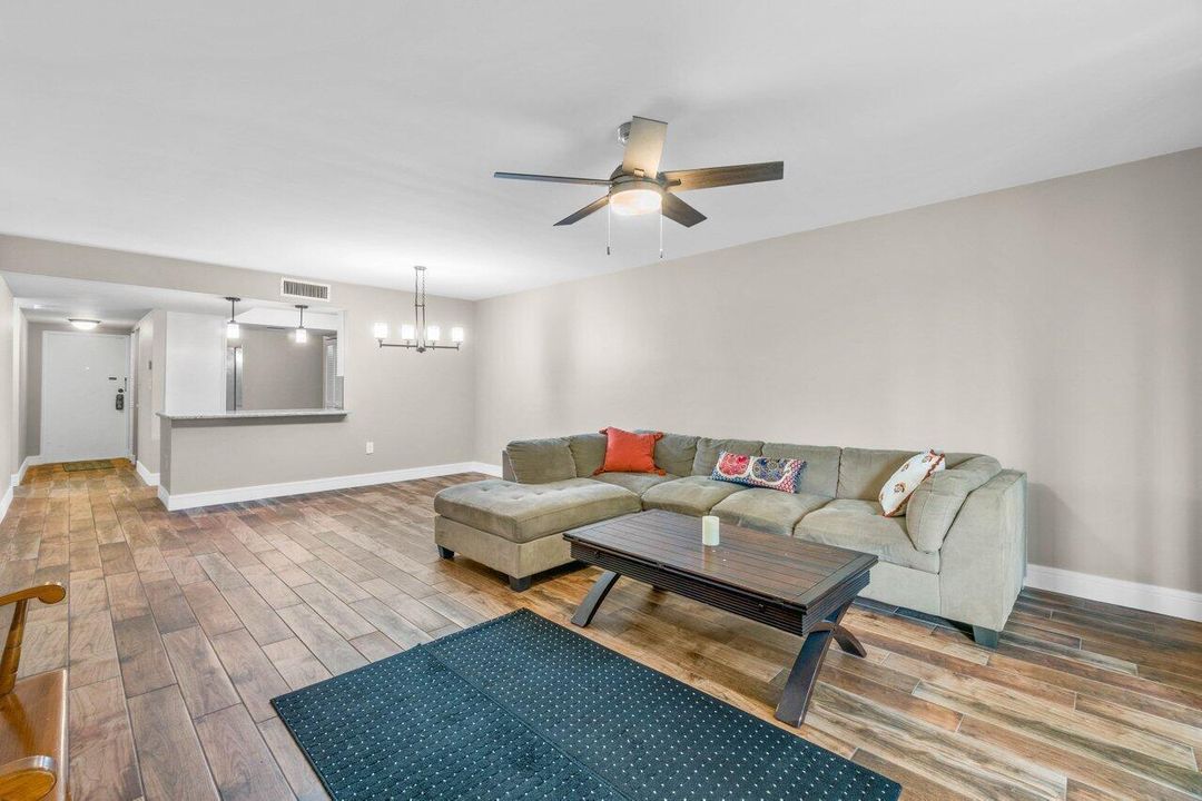 011-1555SouthFederalHighway-Unit203-Delr
