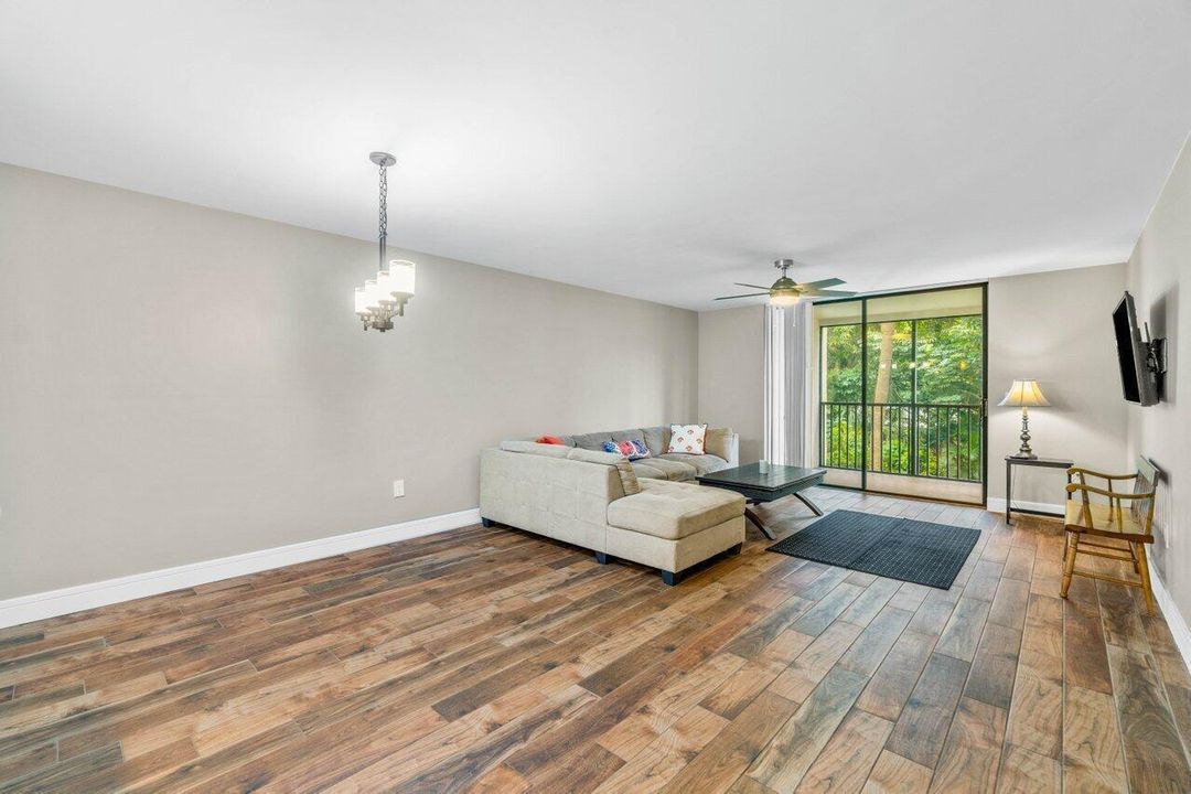 009-1555SouthFederalHighway-Unit203-Delr