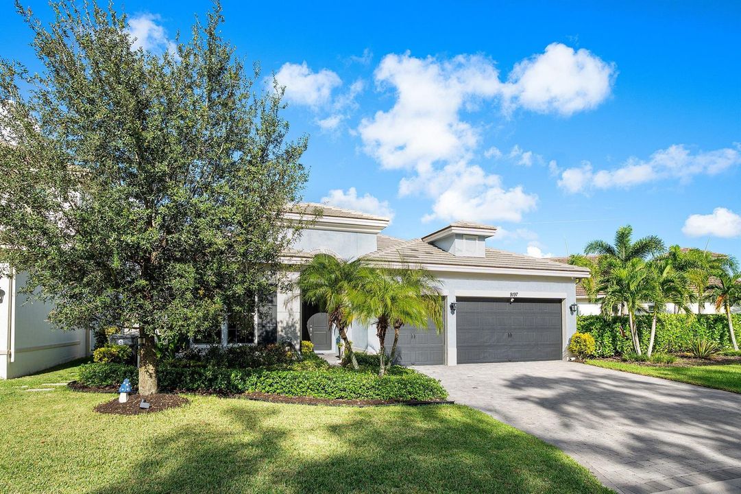 002-9197GreenspireLane-LakeWorth-FL-3346