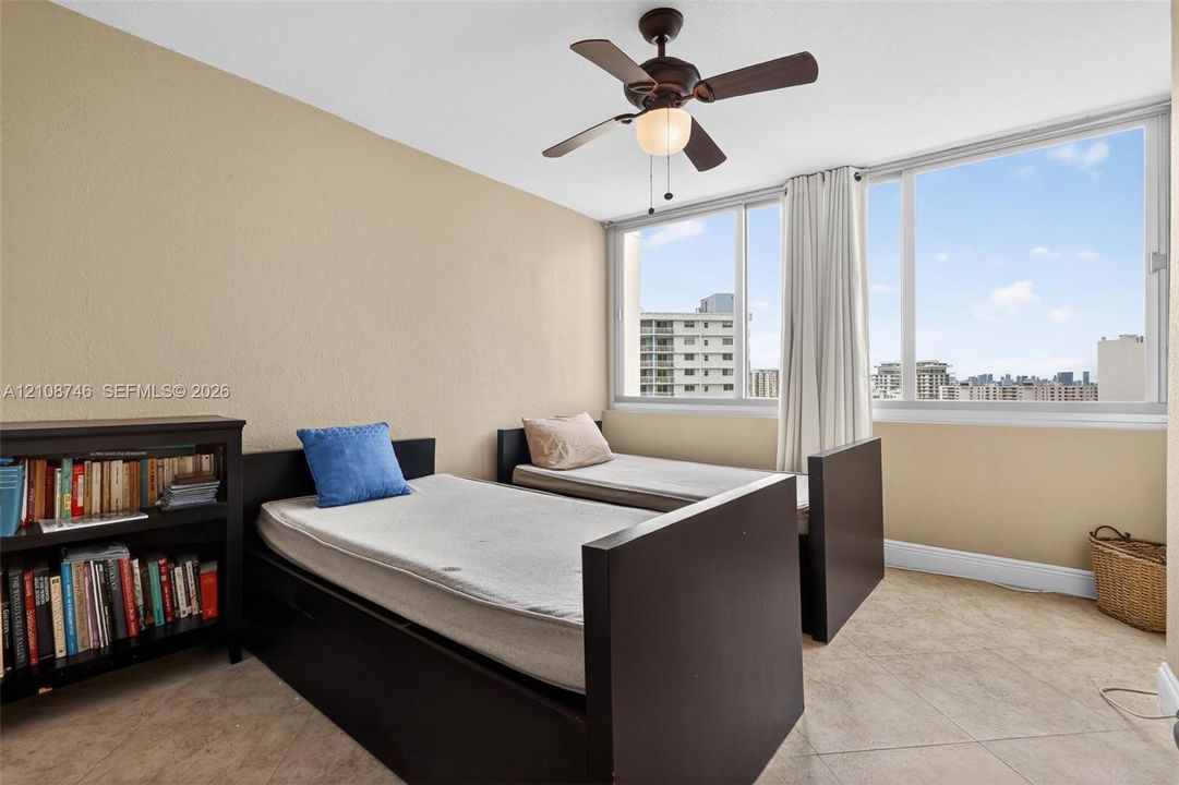For Sale: $764,900 (2 beds, 2 baths, 1455 Square Feet)