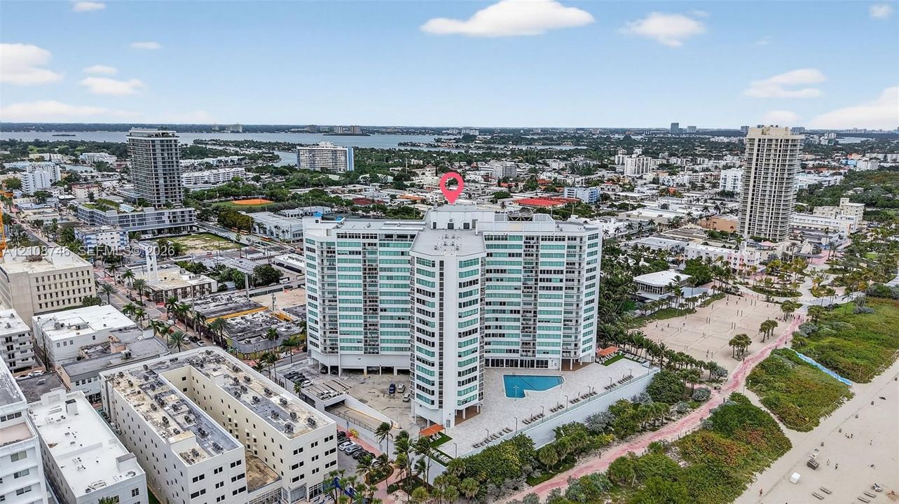 For Sale: $764,900 (2 beds, 2 baths, 1455 Square Feet)