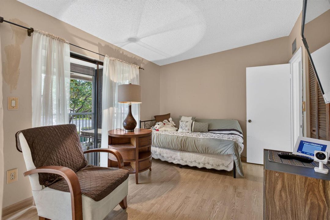 19-web-or-mls-9716-20