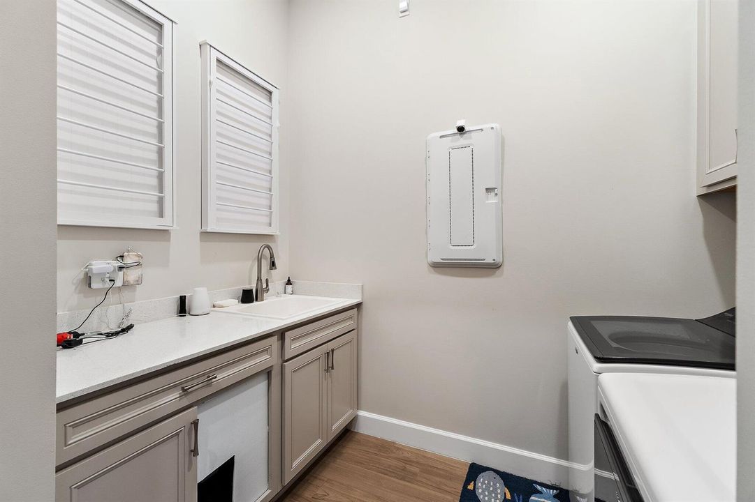 065-9891SWLegacyDr-Stuart-SMALL