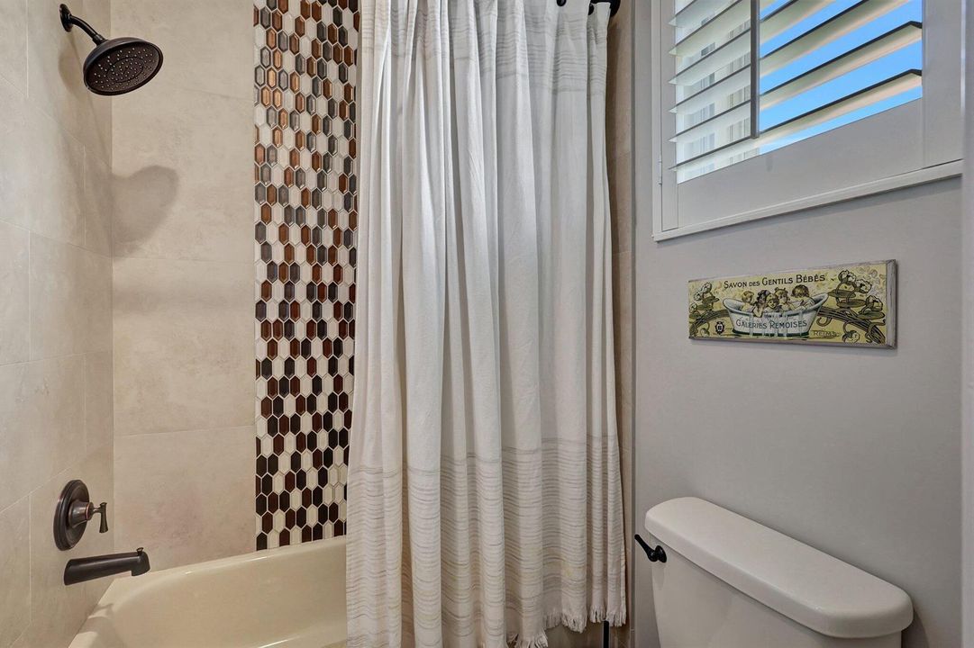 46-web-or-mls-4680Manderly_226