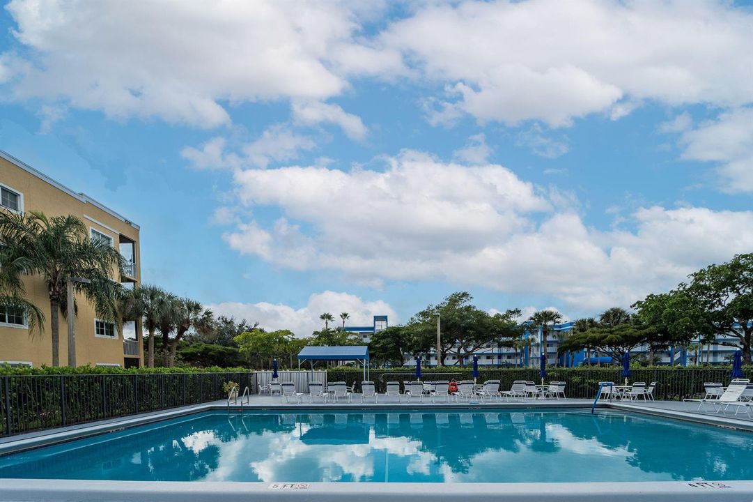 Community pool
