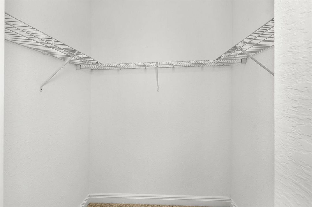Walk-in closet