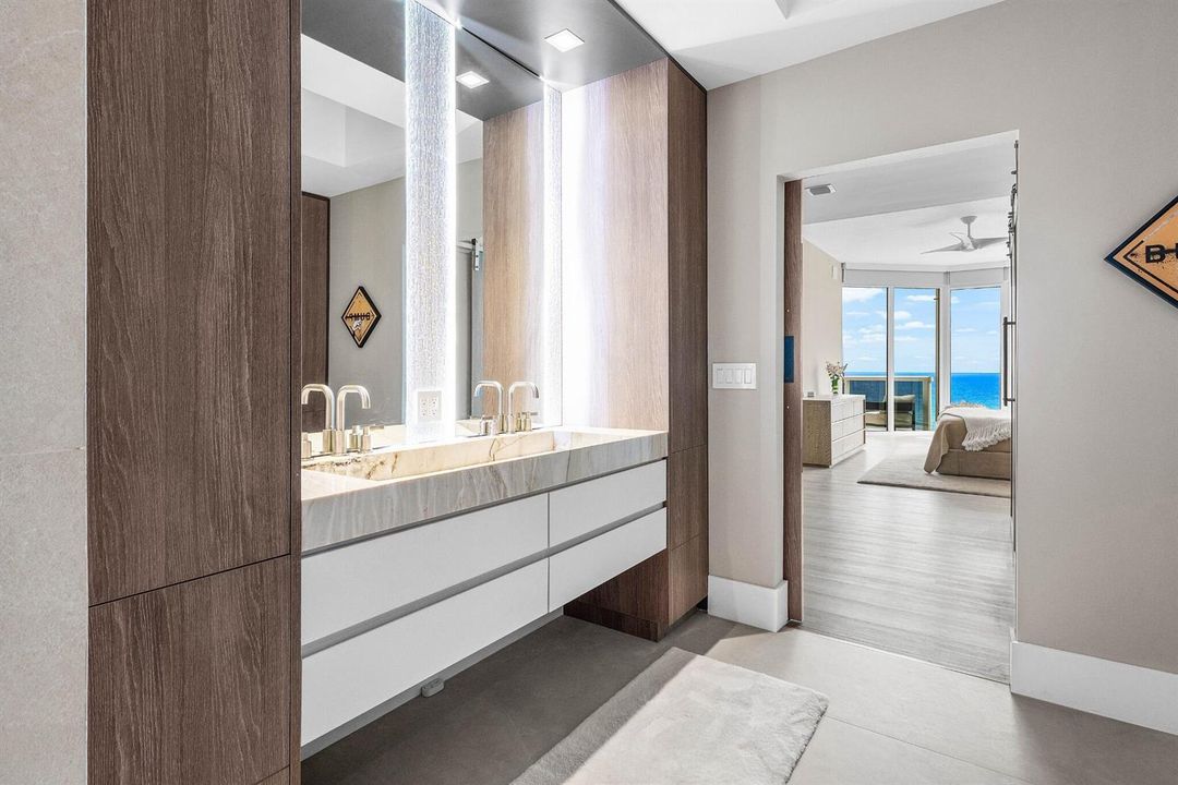034 - Primary Bathroom_ocean view