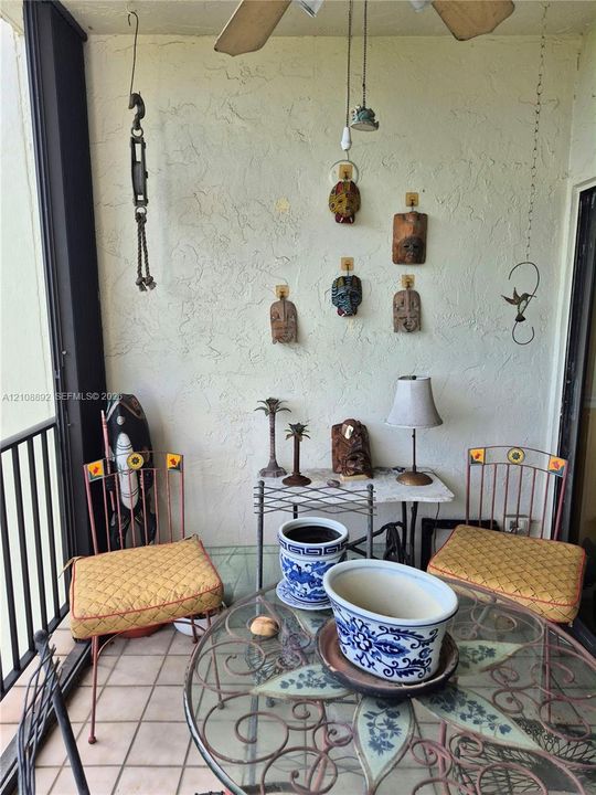 En Venta: $389,000 (3 camas, 2 baños, 1400 Pies cuadrados)