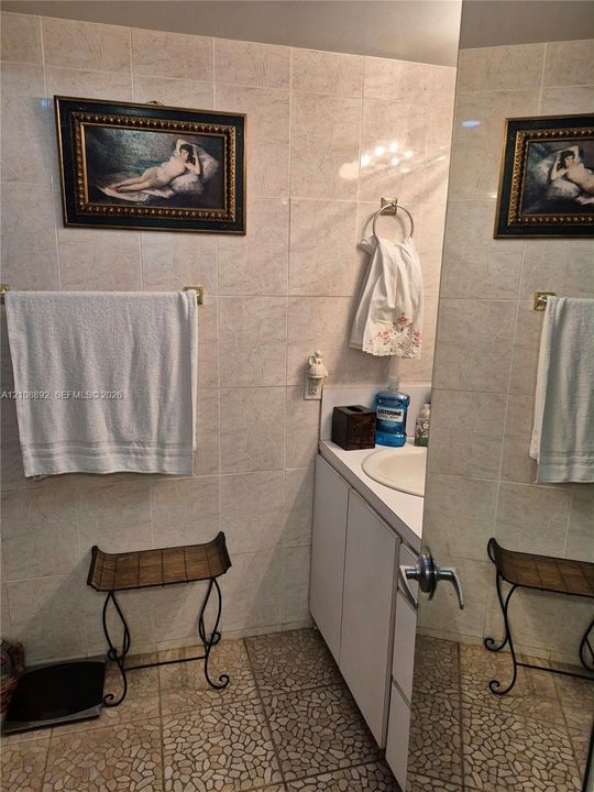 En Venta: $389,000 (3 camas, 2 baños, 1400 Pies cuadrados)