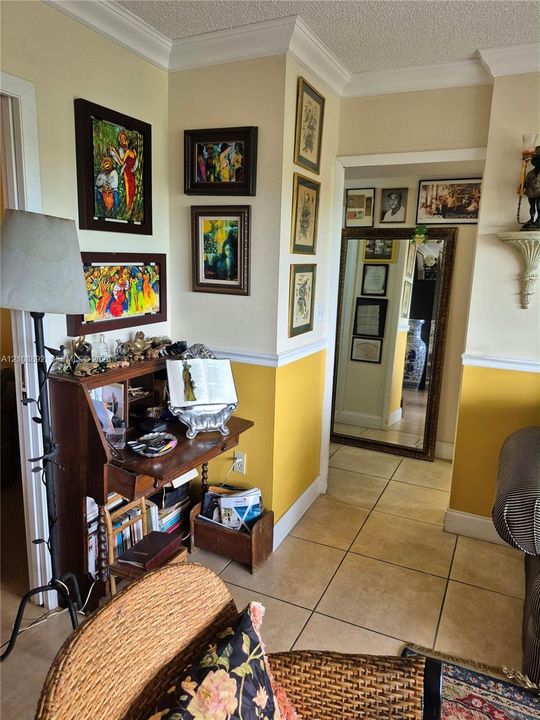 En Venta: $389,000 (3 camas, 2 baños, 1400 Pies cuadrados)