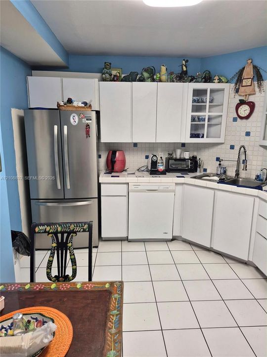 En Venta: $389,000 (3 camas, 2 baños, 1400 Pies cuadrados)