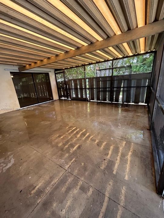 En Venta: $255,000 (2 camas, 2 baños, 1243 Pies cuadrados)