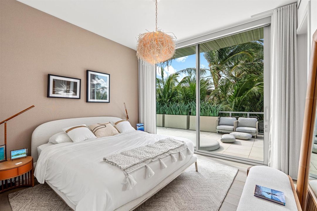 BEDROOM_2_ANGLE