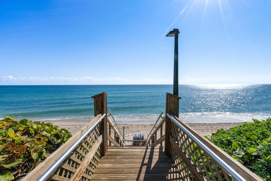 Private Access for Community to beach