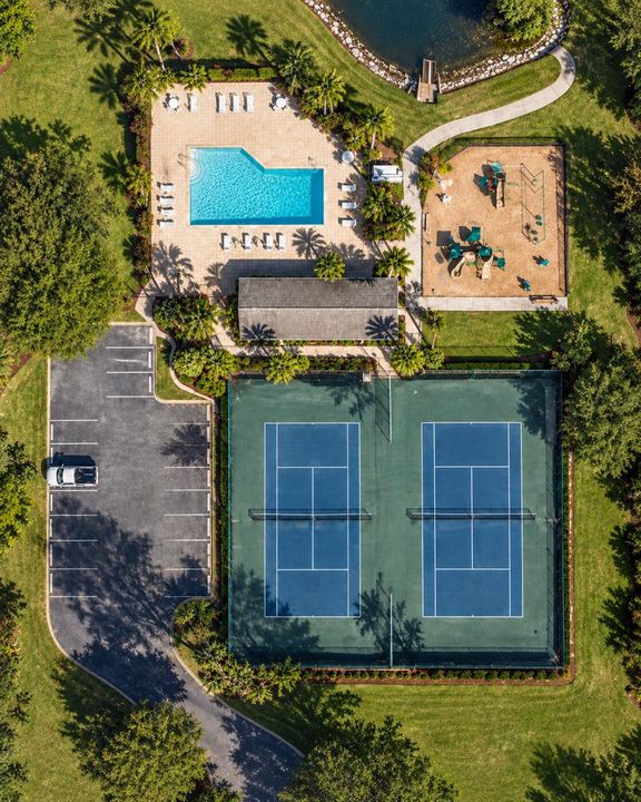 Strawberry Lakes Pool