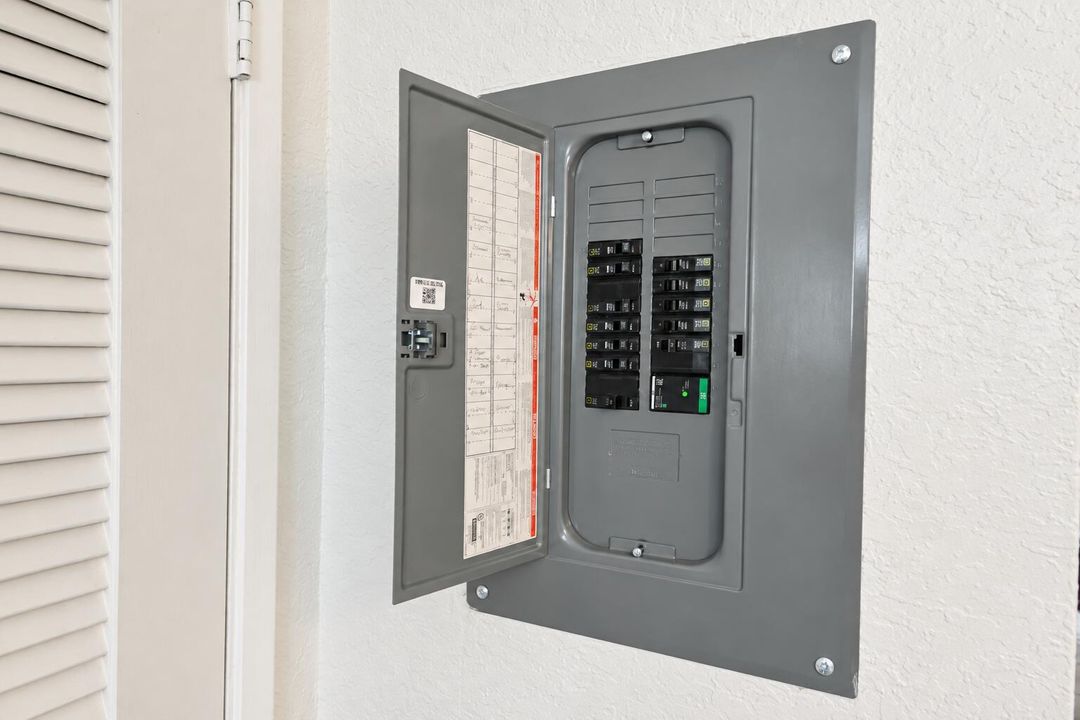 109 New electric panel
