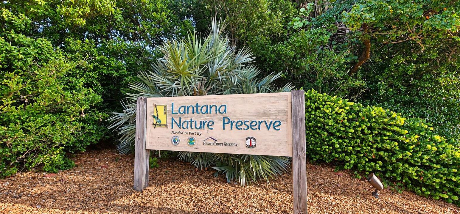 Lantana Nature Preserve entrance sign