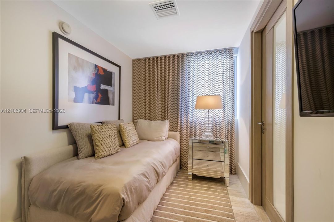 En Renta: $55,000 (4 camas, 4 baños, 3511 Pies cuadrados)
