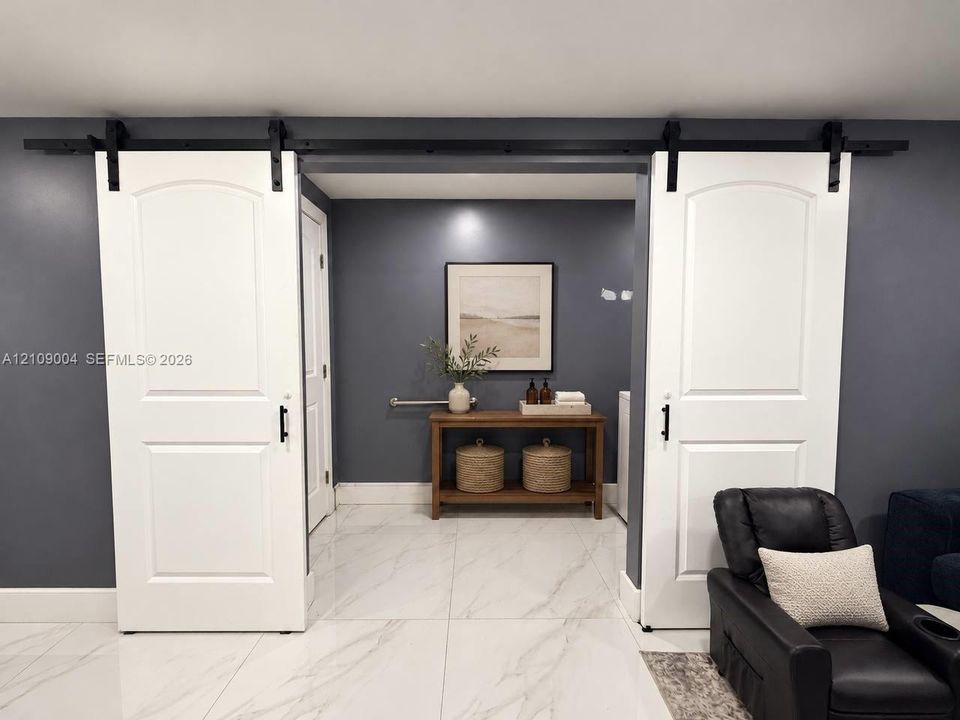 For Rent: $3,649 (3 beds, 3 baths, 1747 Square Feet)