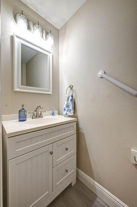 19-4867 Pinemore Lane-16