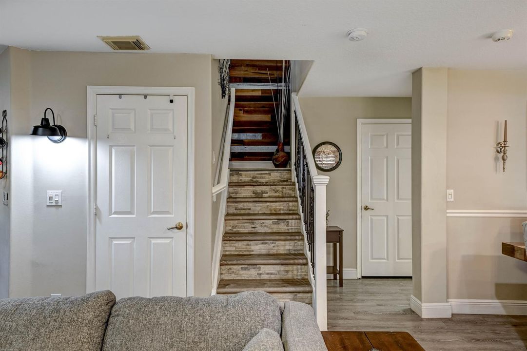 15-4867 Pinemore Lane-12