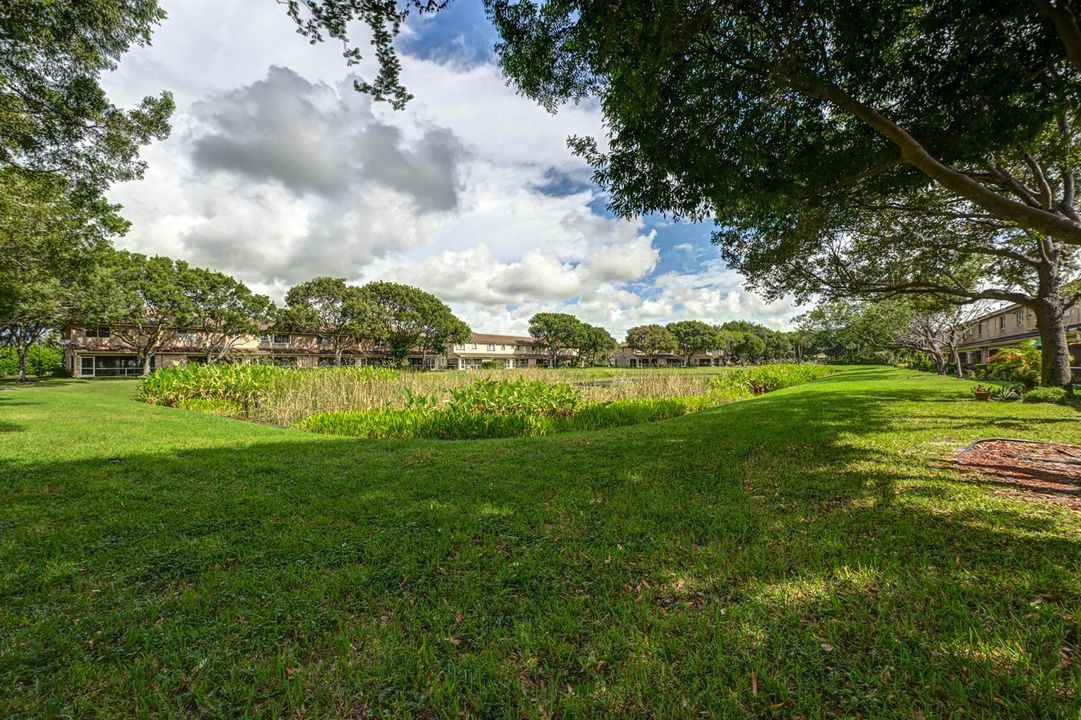 33-01-4867 Pinemore Lane-30