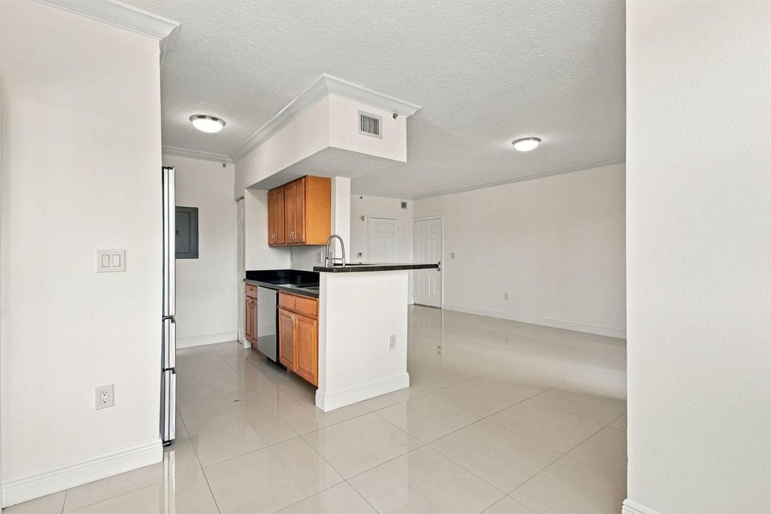 4-web-or-mls-11600-sw-2nd-st
