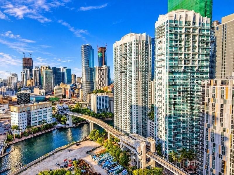 В аренду: $3,400 (1 спален, 1 ванн, 987 Квадратных фут)