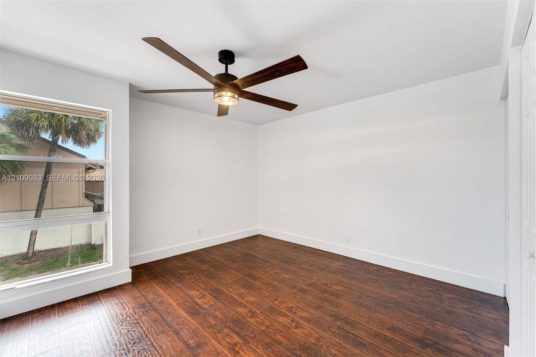For Rent: $3,500 (4 beds, 2 baths, 2080 Square Feet)