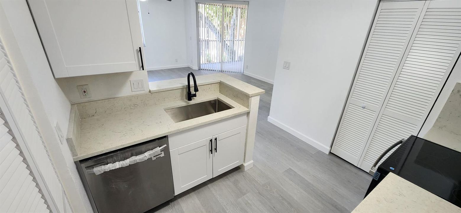 Kitchen 6