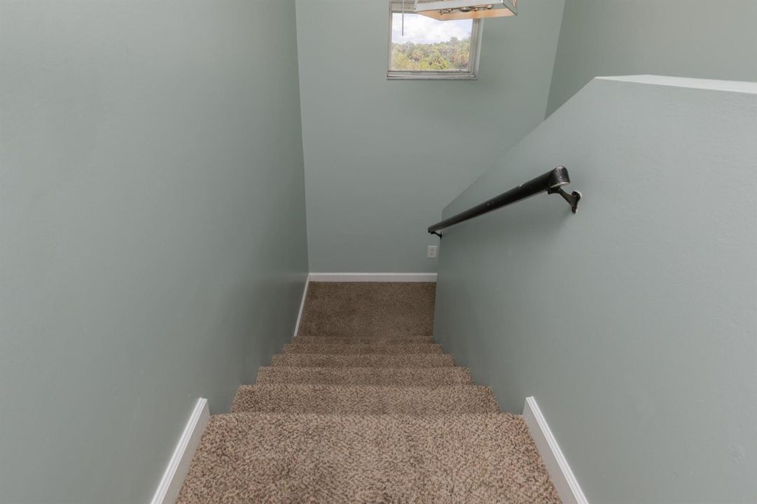 2551Creekside-21