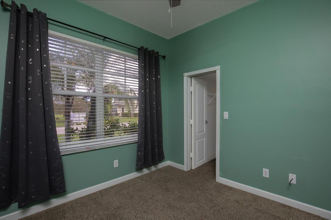 2nd Bedroom with Walk in Closet