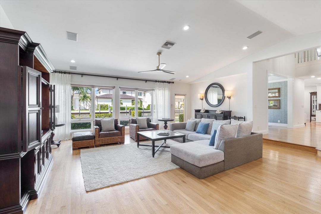 04-703 Royal Plaza Drive Ft. Lauderdale,