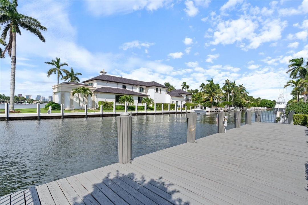 38-703 Royal Plaza Drive Ft. Lauderdale,