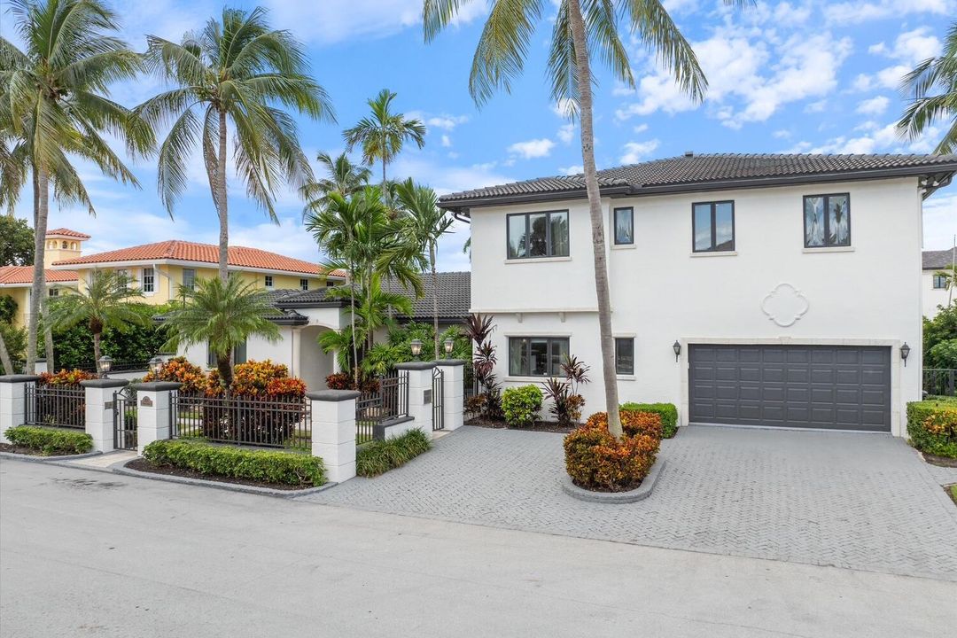 42-703 Royal Plaza Drive Ft. Lauderdale,